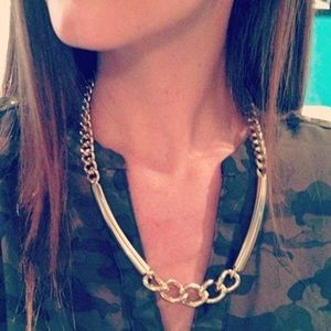 Gold chain necklace